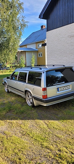 Volvo 940 2 of 5