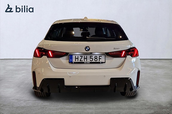 BMW 120 5 of 21