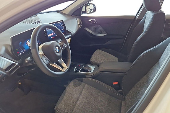 BMW 120 14 of 21