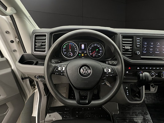 Volkswagen Crafter 14 of 30