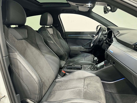 Audi Q3 10 of 26