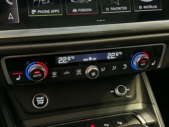 Audi Q3 24 of 26