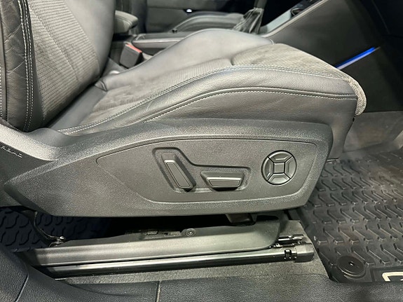 Audi Q3 11 of 26