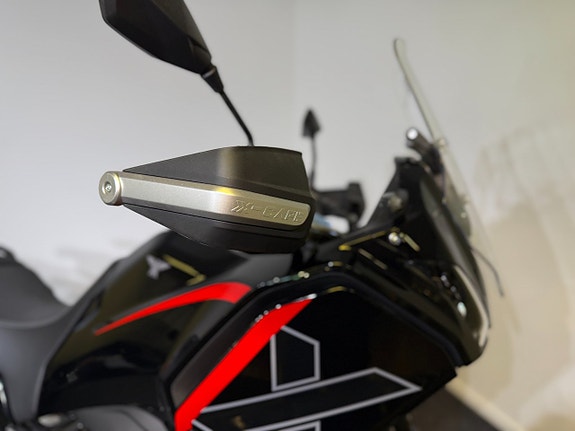 Moto Morini X-Cape 700 3 of 8