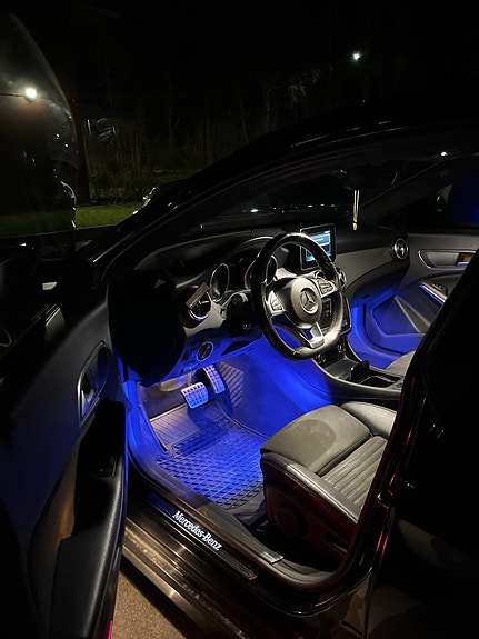 Mercedes-Benz CLA200 5 of 5