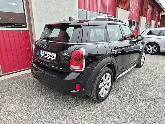 MINI Countryman Cooper SE 6 of 18
