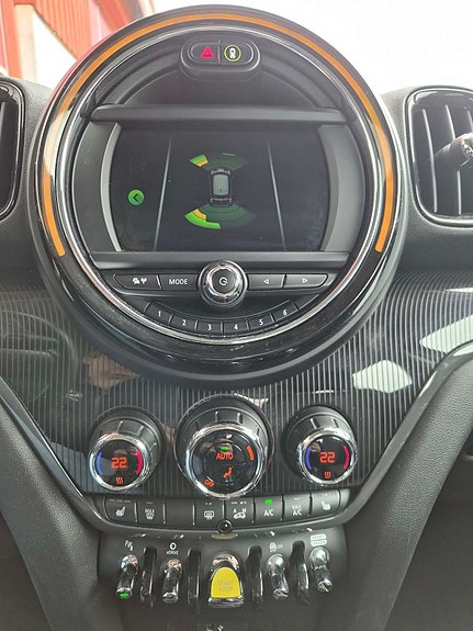 MINI Countryman Cooper SE 16 of 18