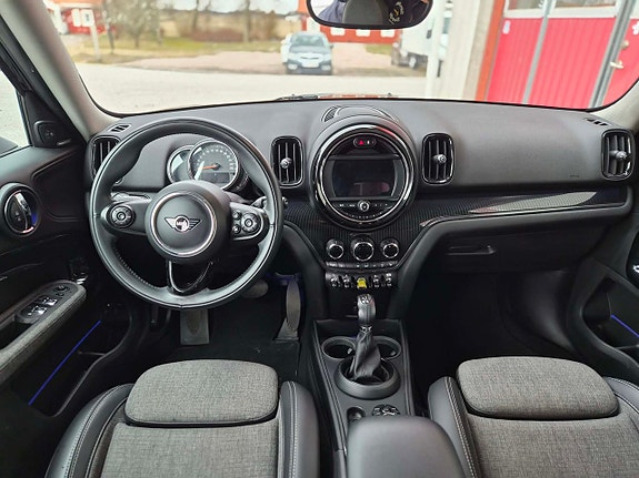 MINI Countryman Cooper SE 10 of 18
