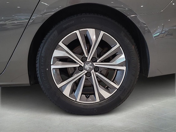 Peugeot 508 9 of 16