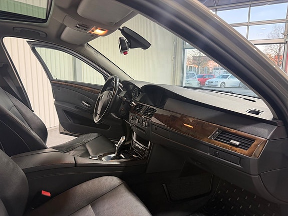 BMW 525 10 of 15