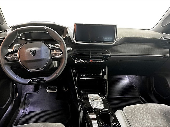 Peugeot 2008 6 of 15
