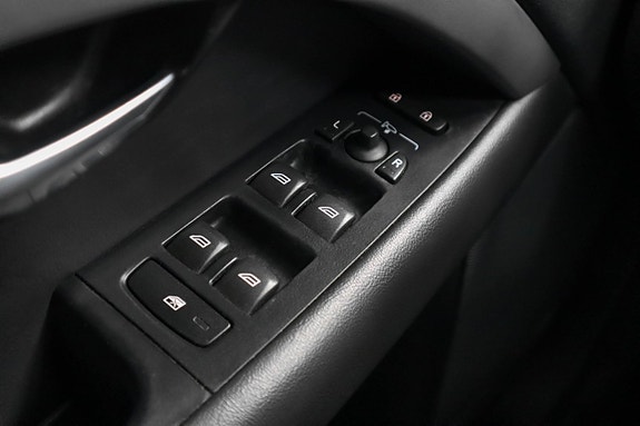 Volvo XC70 23 of 25