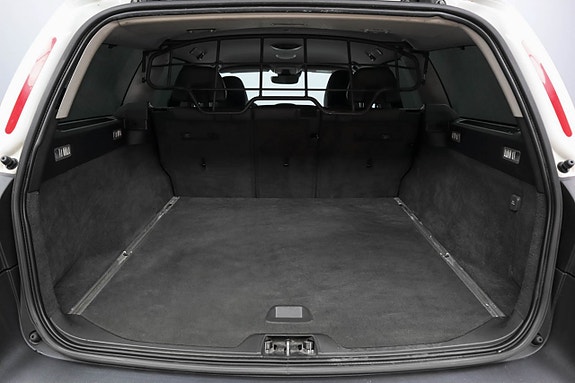 Volvo XC70 25 of 25