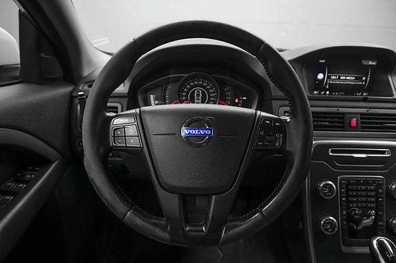 Volvo XC70 16 of 25