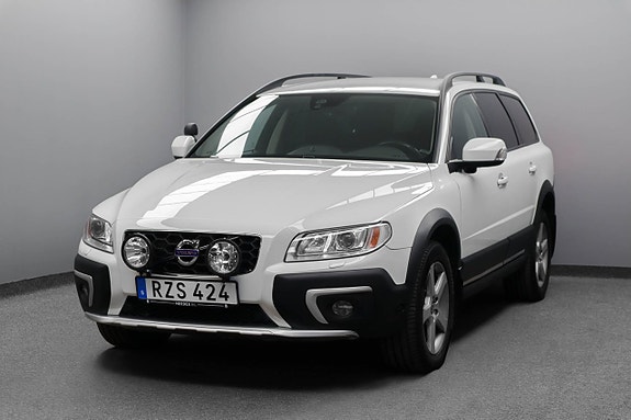 Volvo XC70 4 of 25