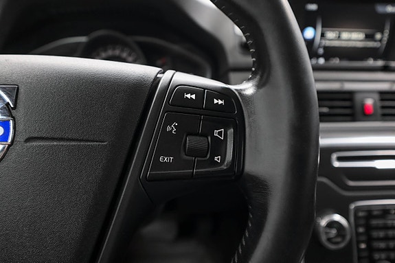 Volvo XC70 15 of 25
