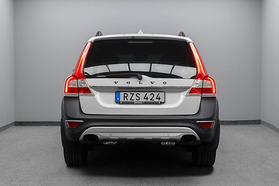 Volvo XC70 6 of 25