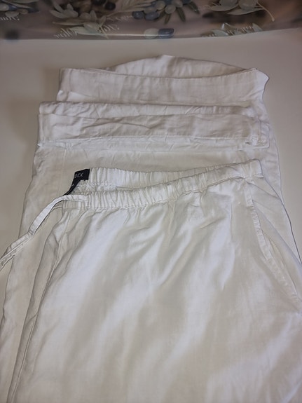 Product image 24 of 34