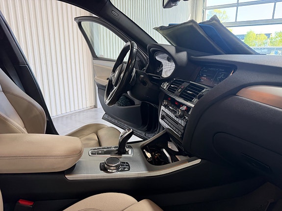 BMW X4 12 of 15