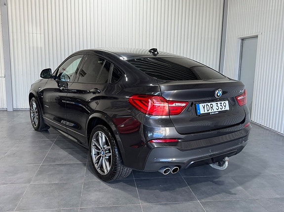 BMW X4 7 of 15