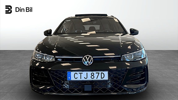 Volkswagen Passat 4 of 5