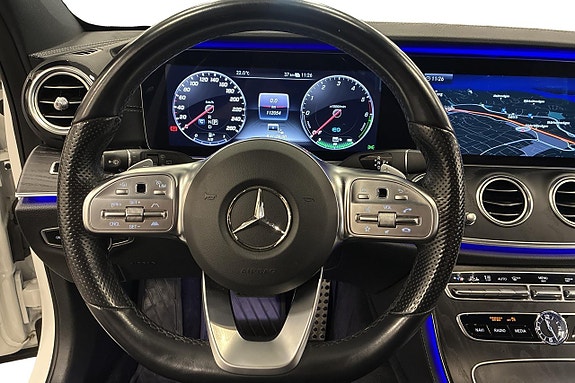 Mercedes-Benz E300 de 17 of 28