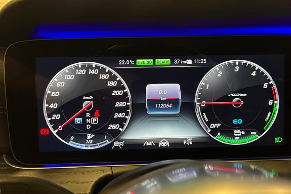 Mercedes-Benz E300 de 5 of 28
