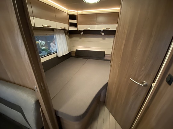 Knaus Scandinavian Selection 650 UDF 10 of 19