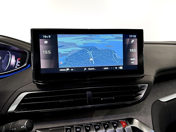 Peugeot 5008 10 of 18
