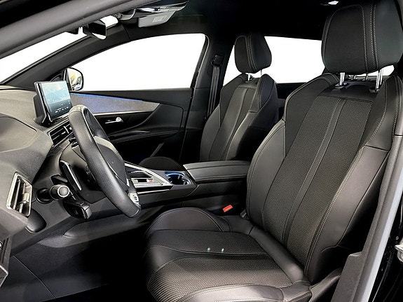Peugeot 5008 5 of 5