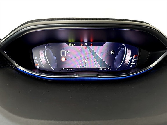 Peugeot 5008 9 of 18