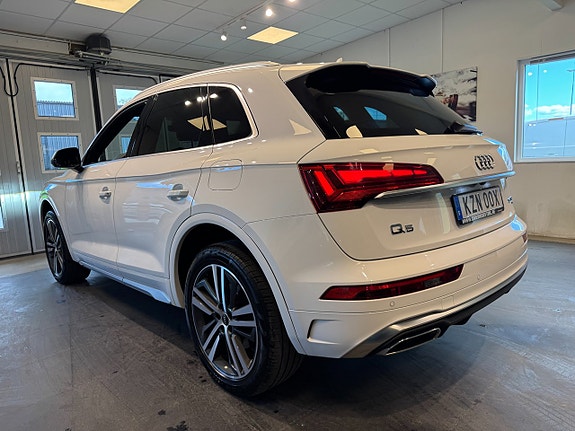 Audi Q5 3 of 5