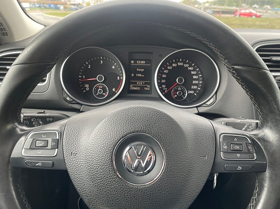 Volkswagen Golf VI 15 of 22
