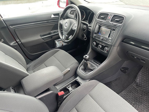 Volkswagen Golf VI 9 of 22