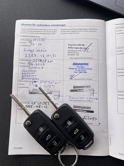 Volkswagen Golf VI 21 of 22