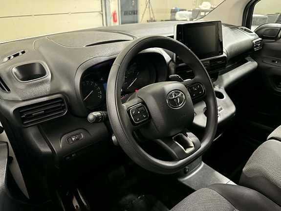 Toyota Proace City 8 of 14