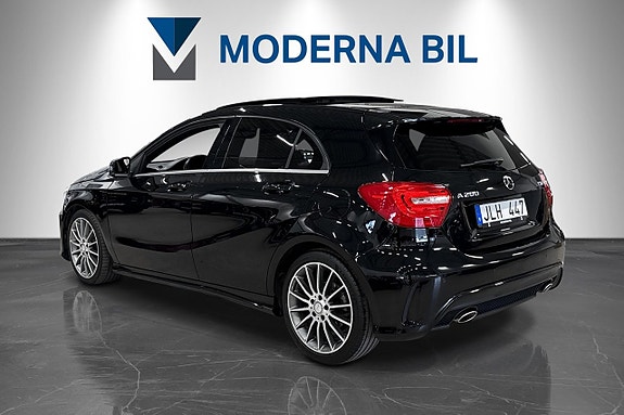 Mercedes-Benz A200 4 of 5