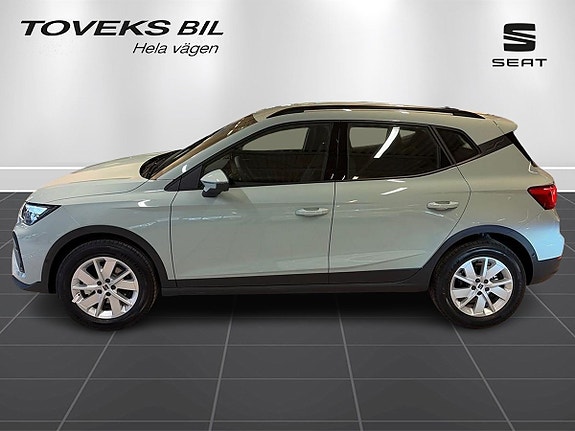 Seat Arona 6 of 23
