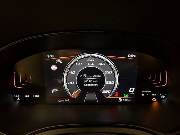 Seat Arona 19 of 23