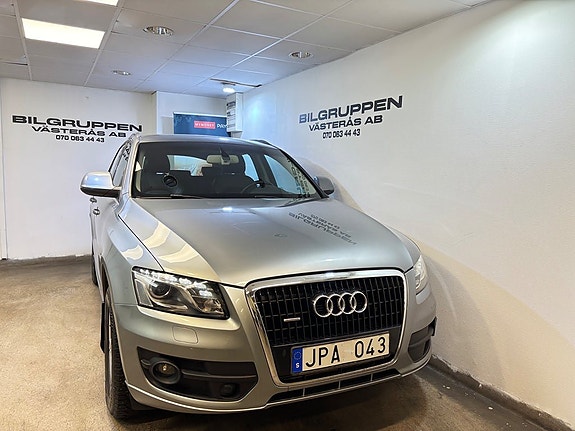 Audi Q5 2 of 5