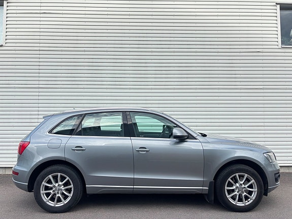 Audi Q5 3 of 17