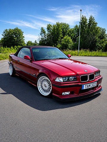 BMW 325i 3 of 5