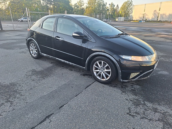Honda Civic 2 of 5