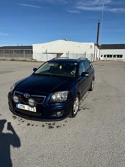 Brukt Toyota Avensis 