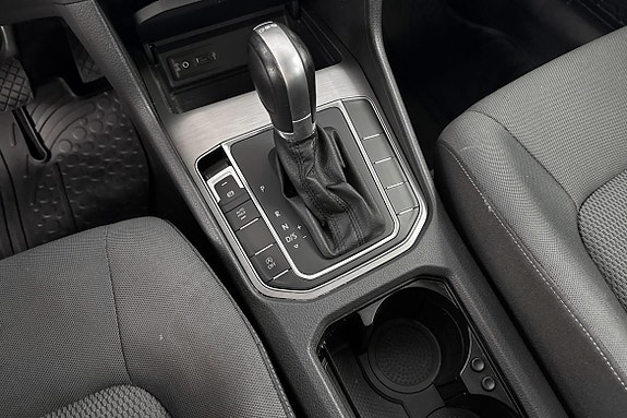 Volkswagen Golf I 13 of 22