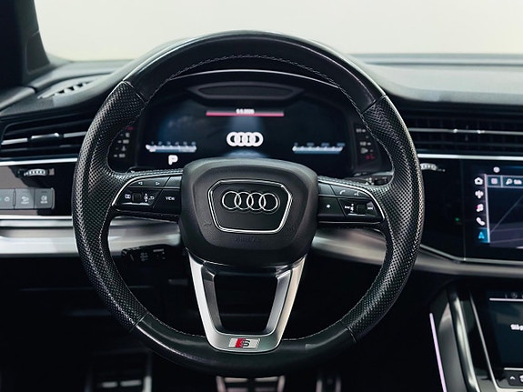 Audi SQ7 20 of 23
