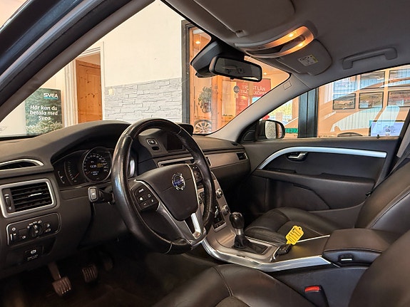 Volvo V70 10 of 18