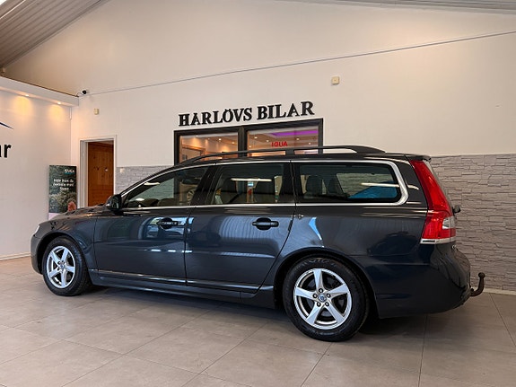 Volvo V70 5 of 18
