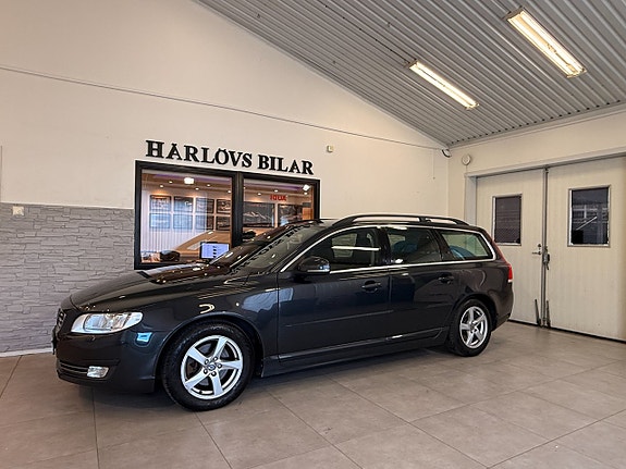 Volvo V70 3 of 18