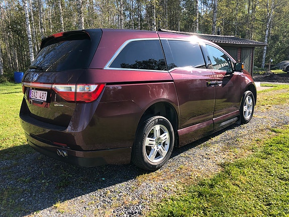 Honda Odyssey 5 of 12